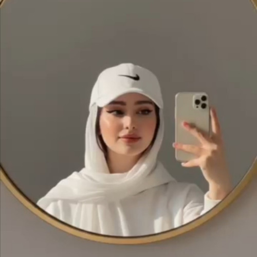 Lina L. profile photo