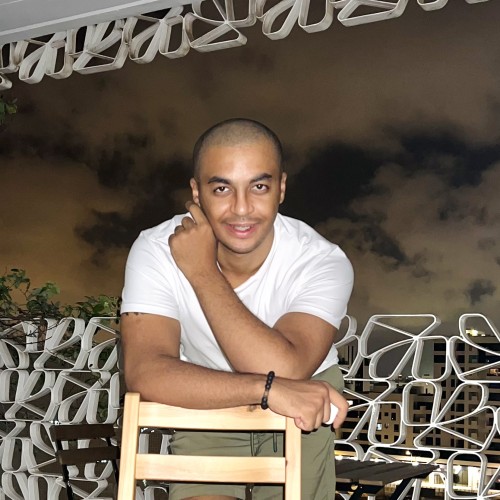Mahmoud L.