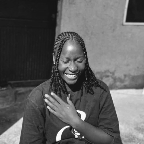 Praise  Y. profile photo