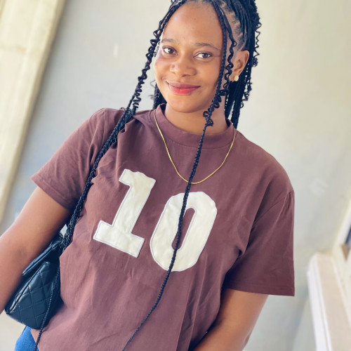 Happiness  O. profile photo