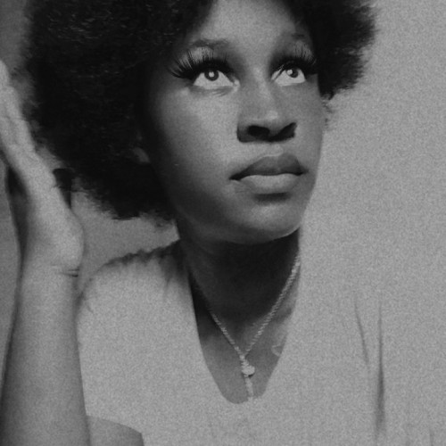 Omolola  O.
