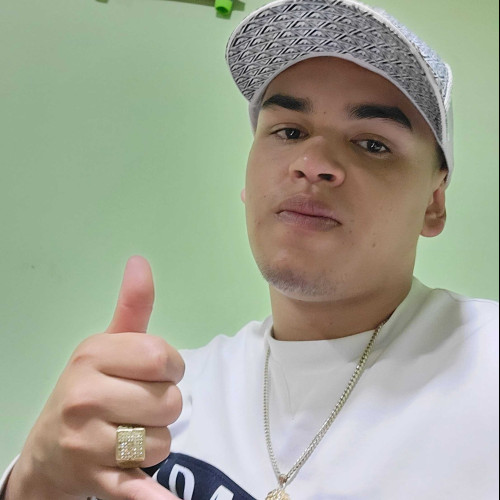 carlos M. profile photo