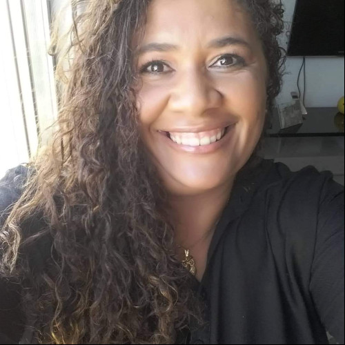 Lidiane Cassia de Carvalho T.