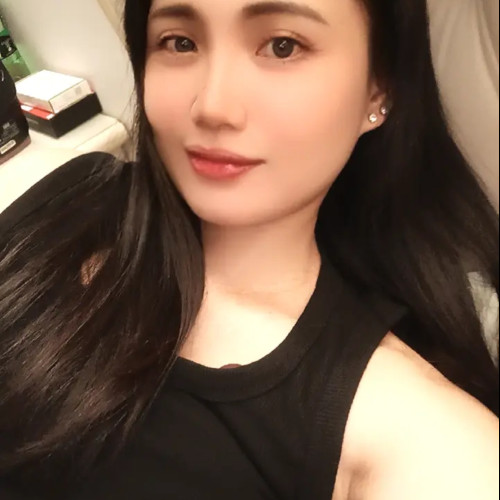 Pauline N. profile photo