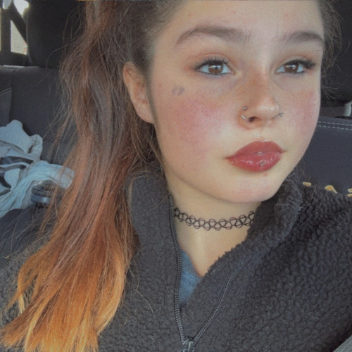 Julie M. profile photo