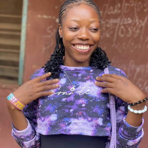 Mercy bukola  L.