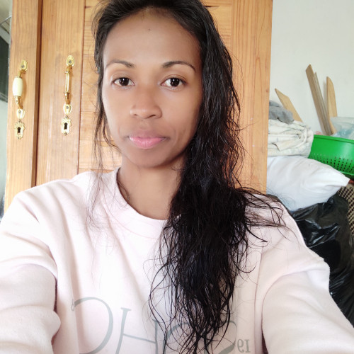 Linah V. profile photo