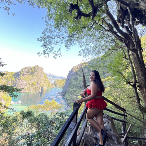 Curvy E. profile photo