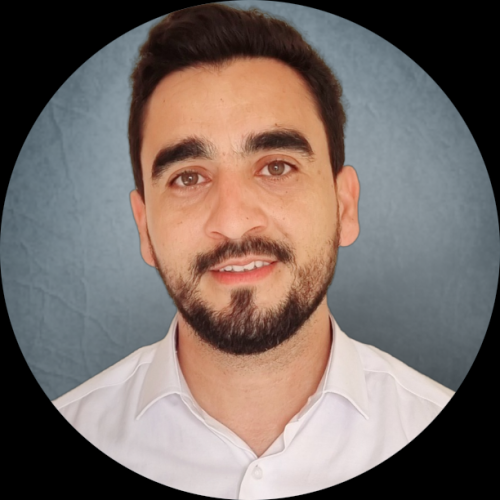 Yassine E.
