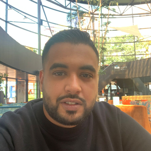 Younes J. profile photo