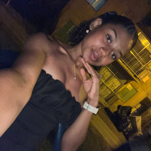 sintia b. profile photo