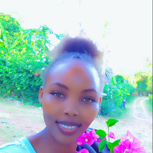 Yvonne M. profile photo