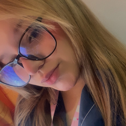veronica d. profile photo
