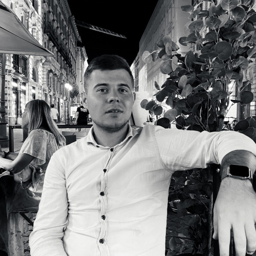 Maksym M. profile photo