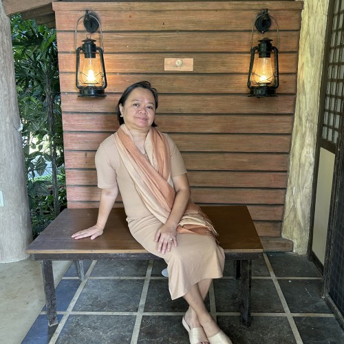 Maria Victoria M.