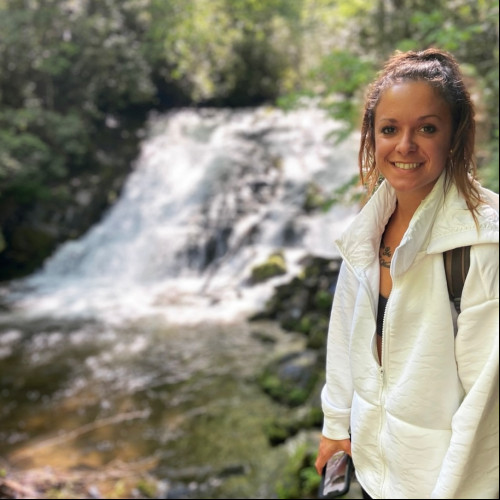 Amber D. profile photo