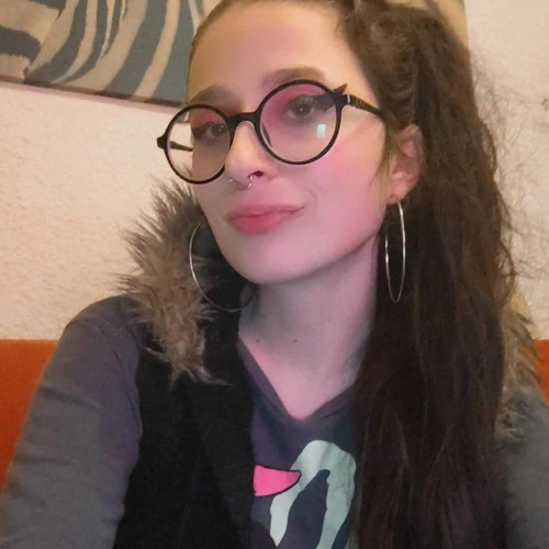 laura A. profile photo