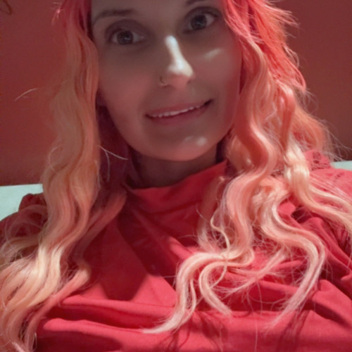 Ashley W. profile photo