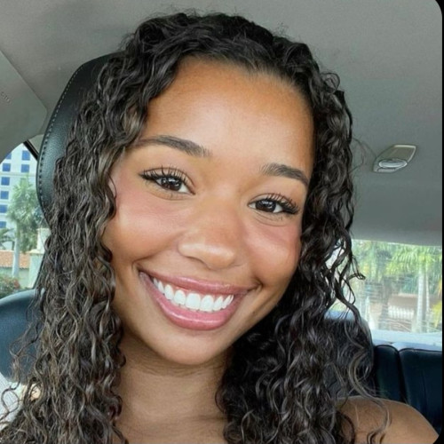Shena J. profile photo