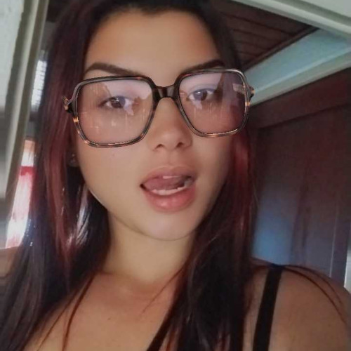 angela v. profile photo