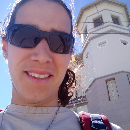 Naty V. profile photo