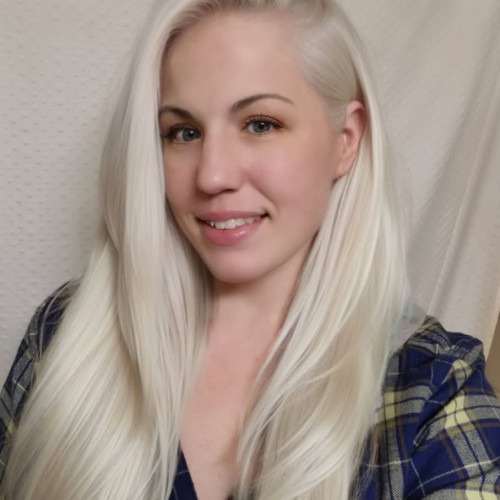 Leigh C. profile photo
