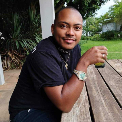 Viverick R. profile photo
