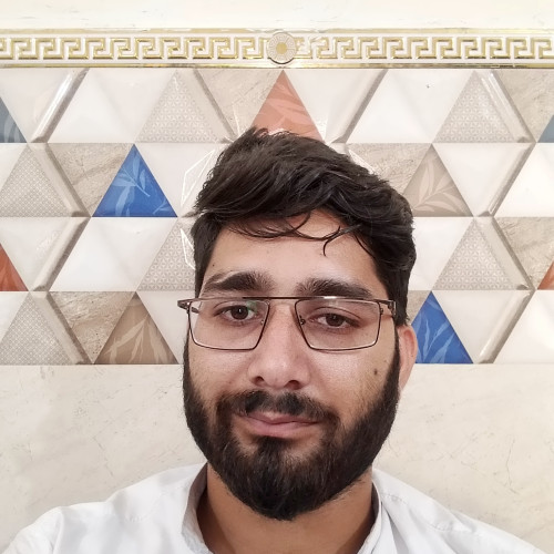Amzee R. profile photo