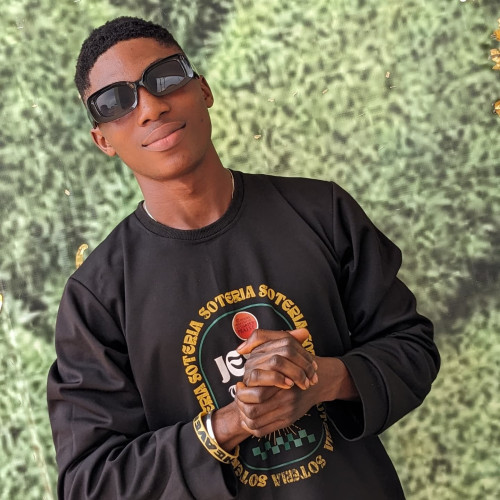 Oluwayomi E.