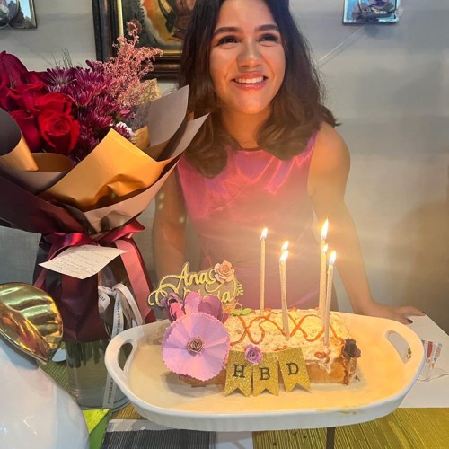 Ana Victoria V.