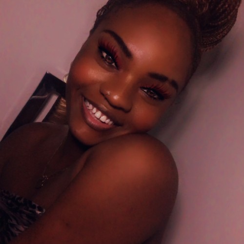 Debby  E. profile photo