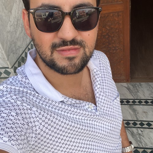 Hamza S.