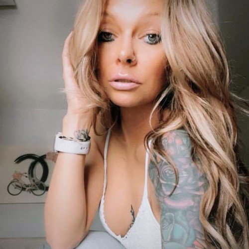 Amber B.