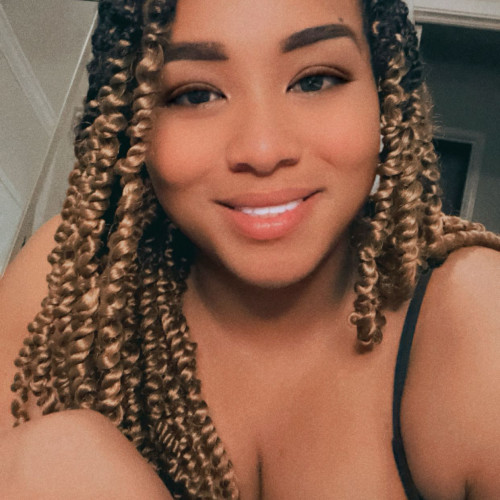 Kyla M. profile photo