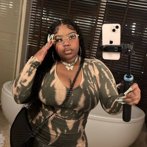 Leah R. profile photo