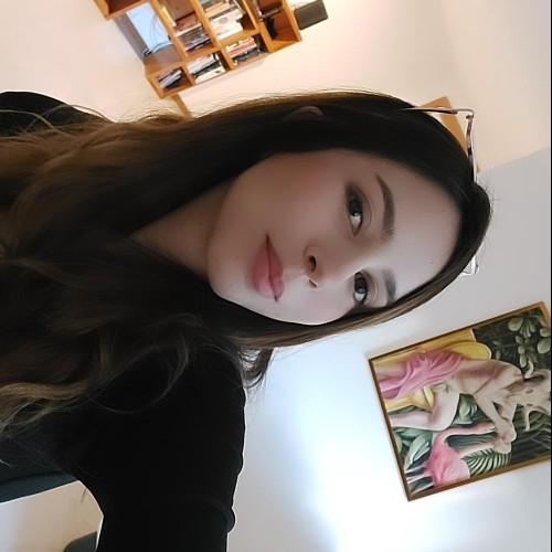 Alejandra V.