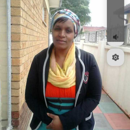 Corinne D. profile photo