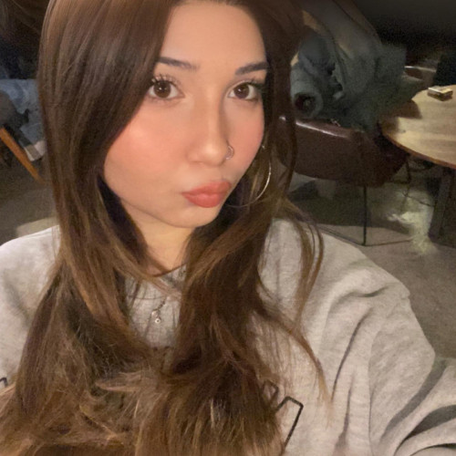 defne a. profile photo