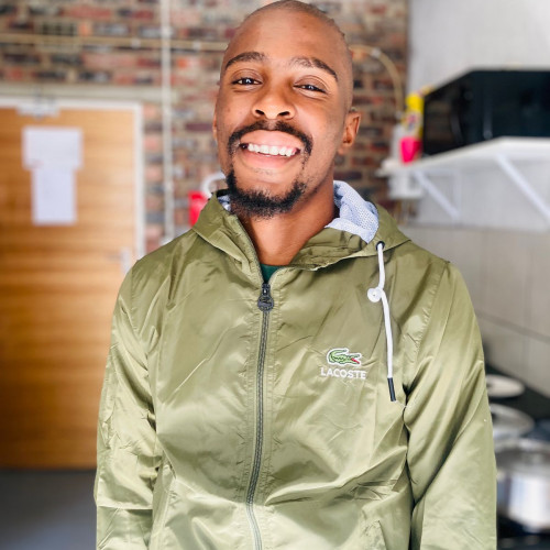 Vuyo  K. profile photo