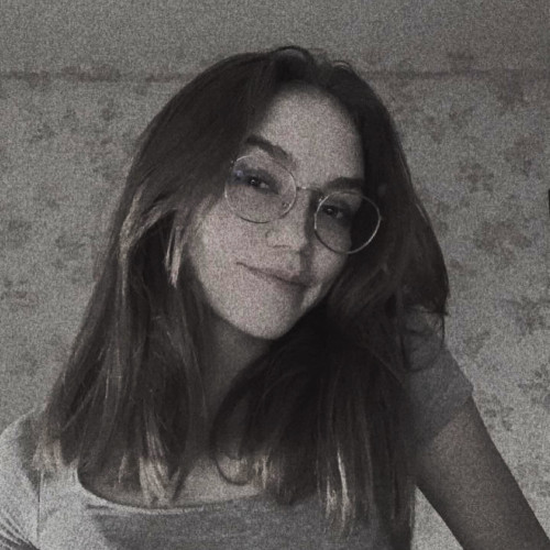 Laura V.