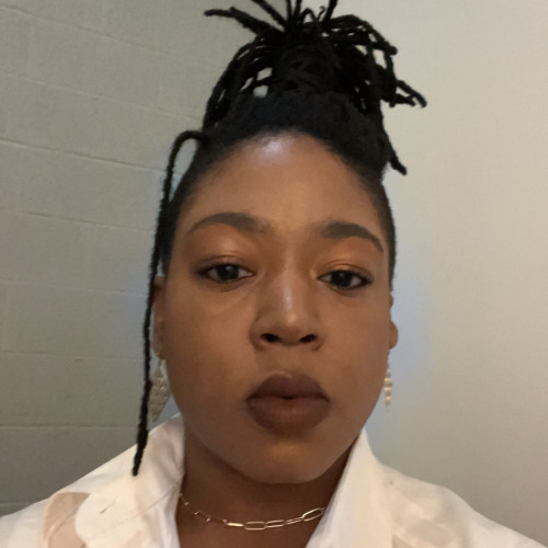 Shyaira  R.