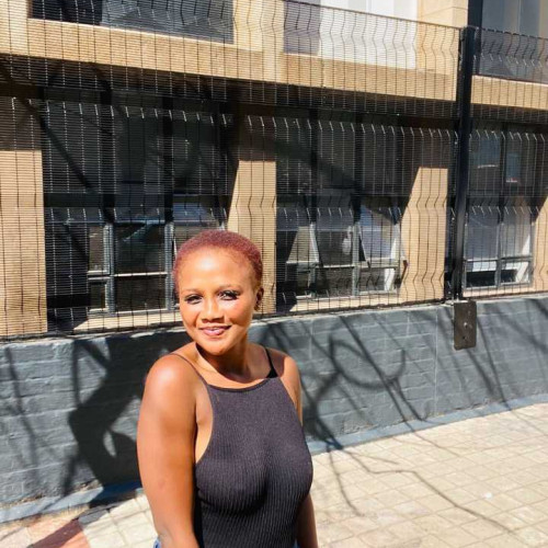 mell o. profile photo