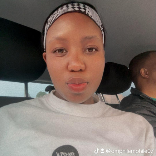 Omphile M. profile photo