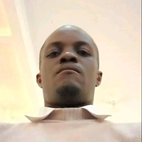 izack e. profile photo