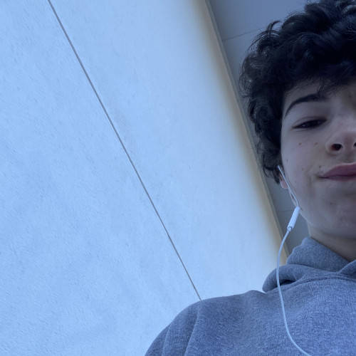 andres s. profile photo