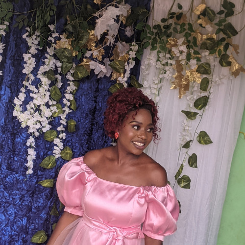Tih  Y. profile photo