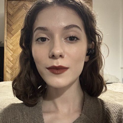 Elena C. profile photo