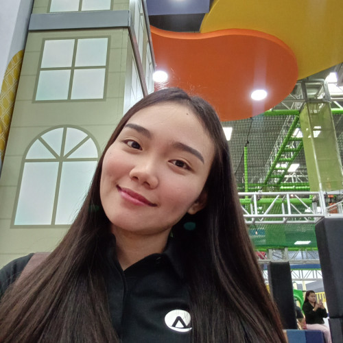 Janine R. profile photo