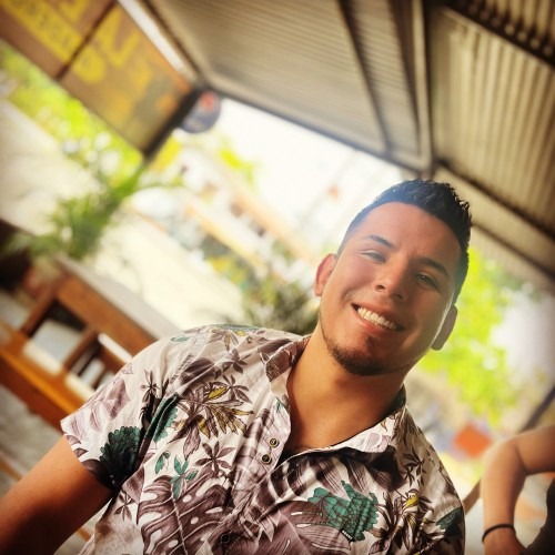 Omar E.