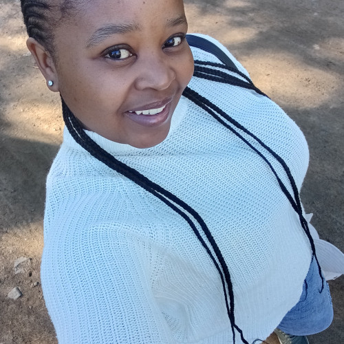 Julia Tselane  P. profile photo